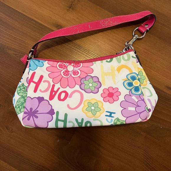 Coach Purse - Picture 1 of 1